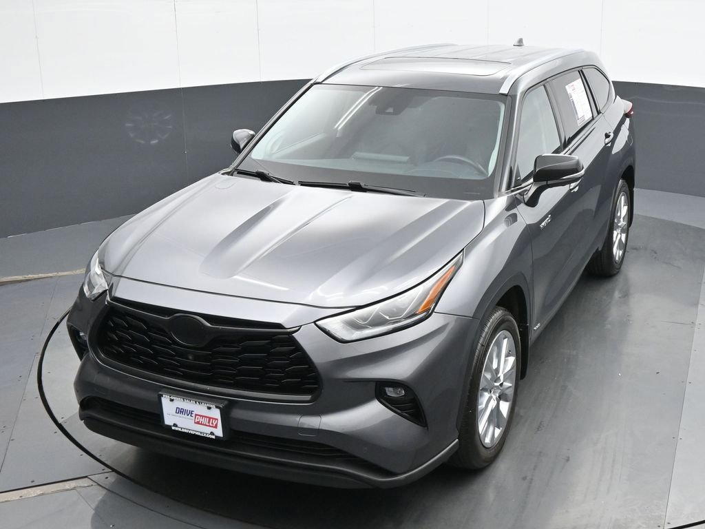 Used 2021 Toyota Highlander Limited AWD/4WD image 17