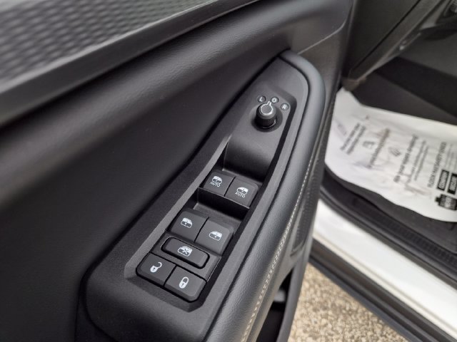Used 2024 Jeep Grand Cherokee Altitude AWD/4WD image 14