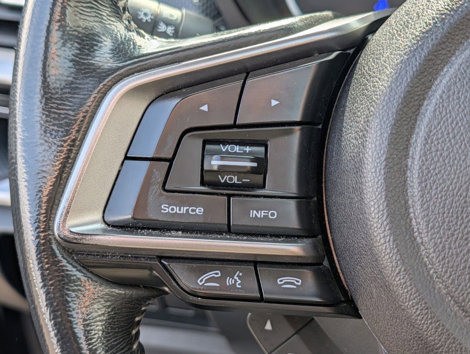 Used 2022 Subaru Forester Premium AWD/4WD image 29