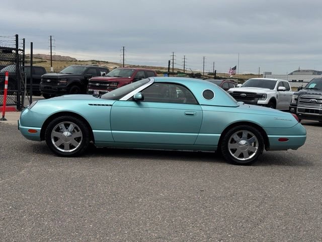 Used 2002 Ford Thunderbird RWD image 2