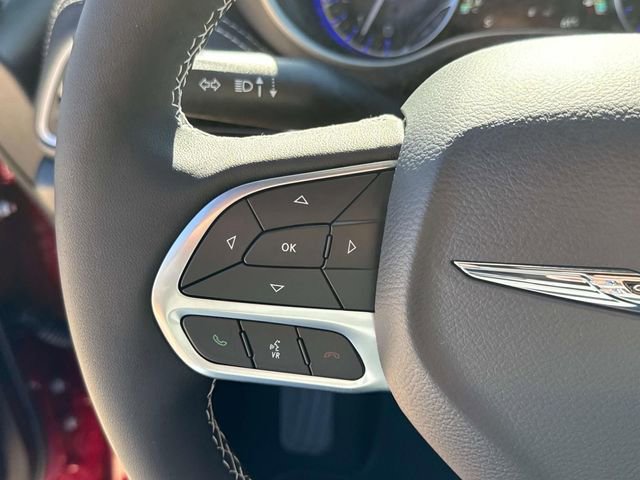 New 2026 Chrysler Pacifica Select image 17