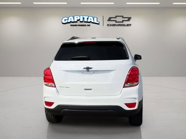 Used 2022 Chevrolet Trax LT w/ Driver Confidence Package image 4