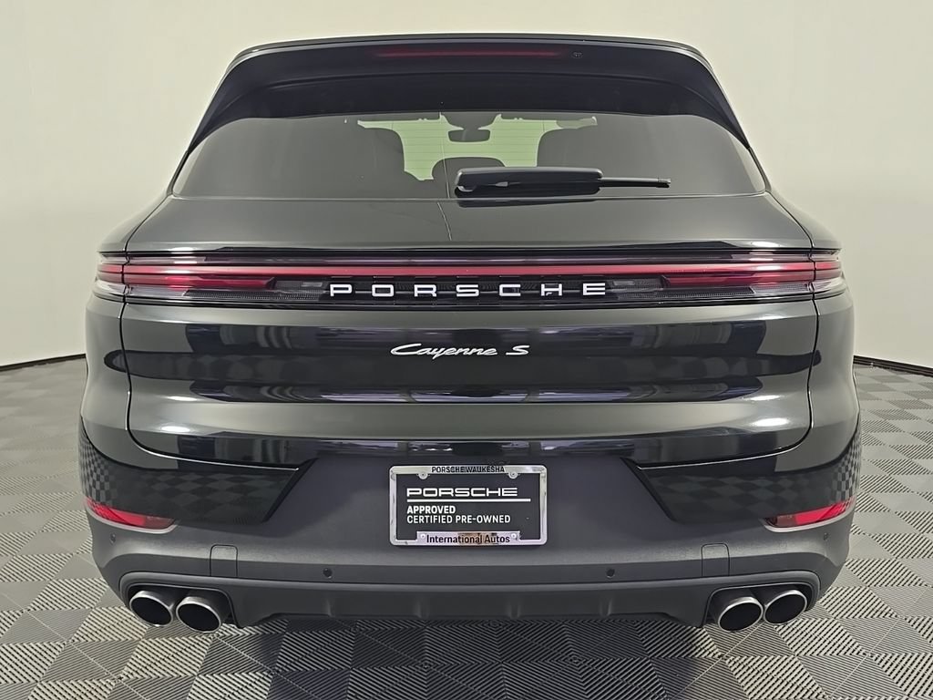 Certified 2024 Porsche Cayenne S AWD/4WD image 6