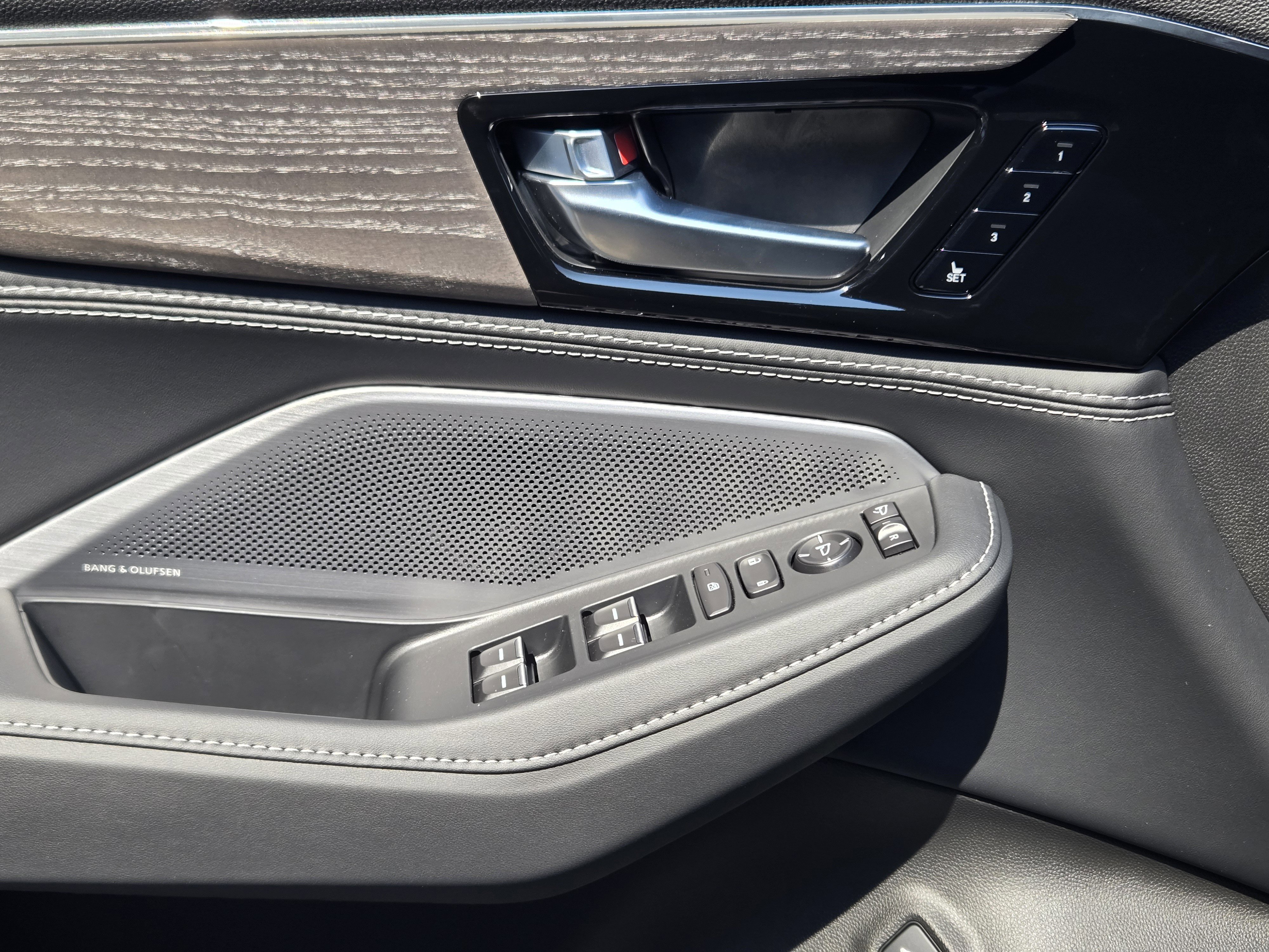 New 2026 Acura MDX SH-AWD w/ Advance Package image 18