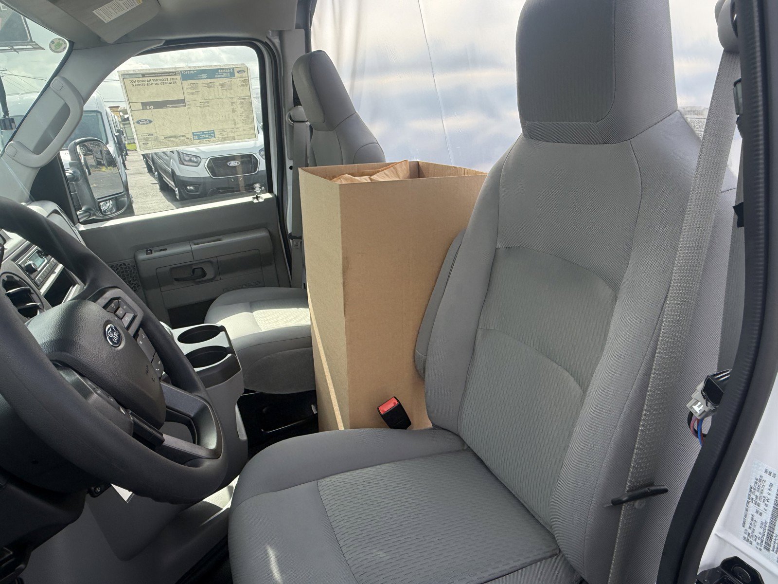 New 2027 Ford E-350 and Econoline 350 Super Duty w/ Ambulance Prep Package RWD image 17