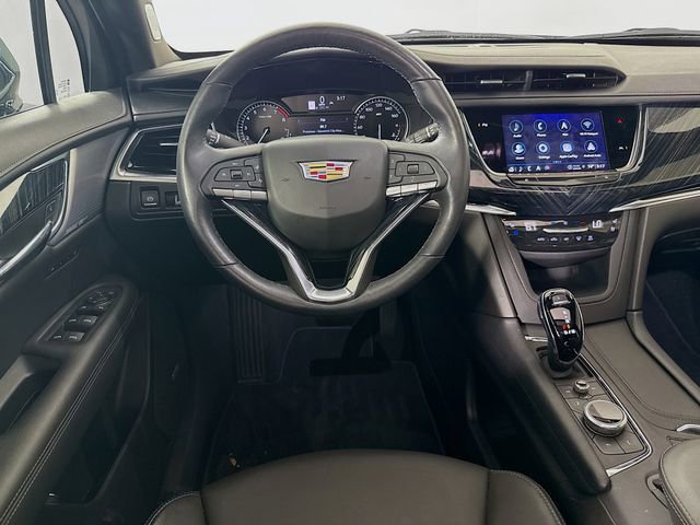 Used 2024 Cadillac XT6 Premium Luxury image 25