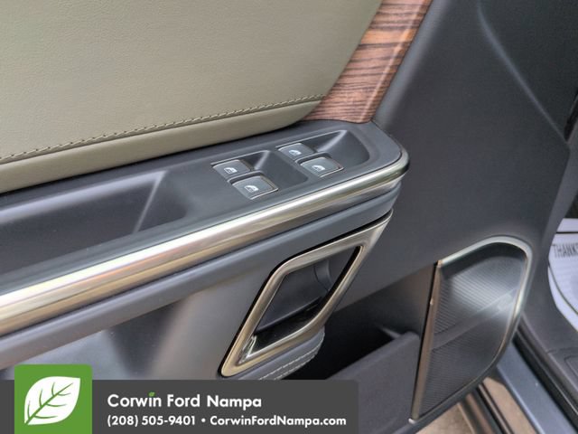 Used 2023 Rivian R1T Adventure AWD/4WD image 11