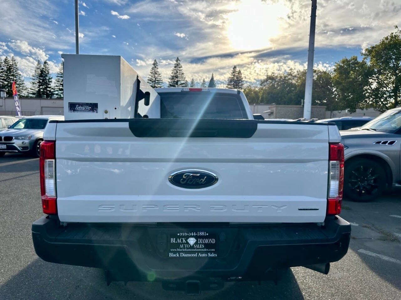 Used 2017 Ford F250 XL w/ Power Equipment Group RWD image 5