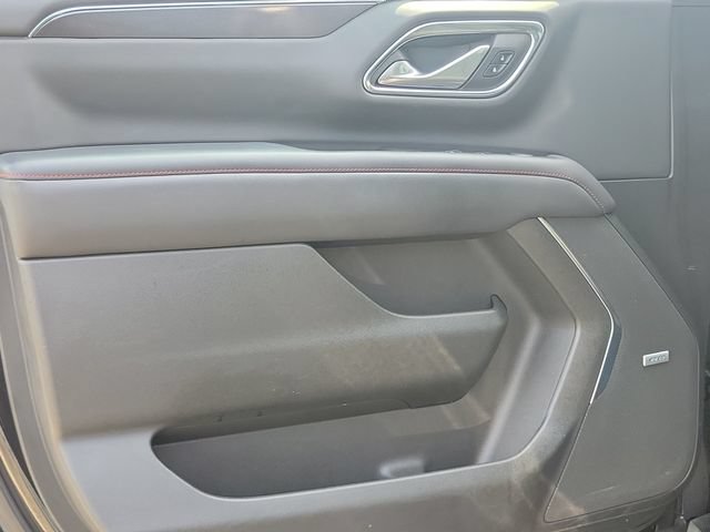Certified 2022 Chevrolet Tahoe RST w/ Luxury Package AWD/4WD image 18