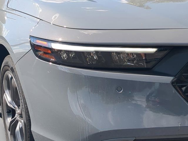 Used 2024 Honda Accord EX-L image 10