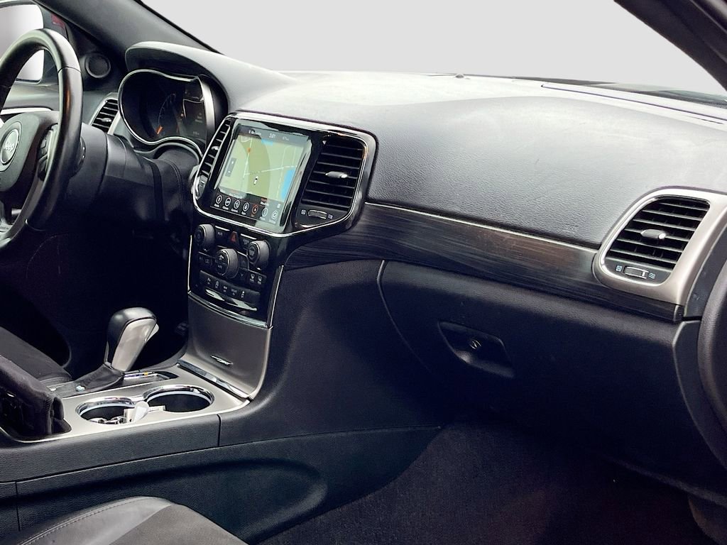 Used 2022 Jeep Grand Cherokee Laredo X image 30