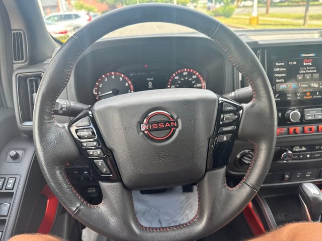 Used 2025 Nissan Frontier PRO-4X w/ Tow Package AWD/4WD image 17