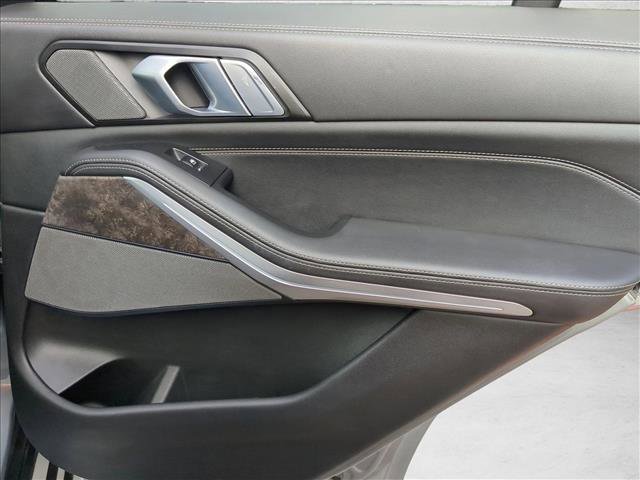 Used 2024 BMW X5 xDrive40i image 24