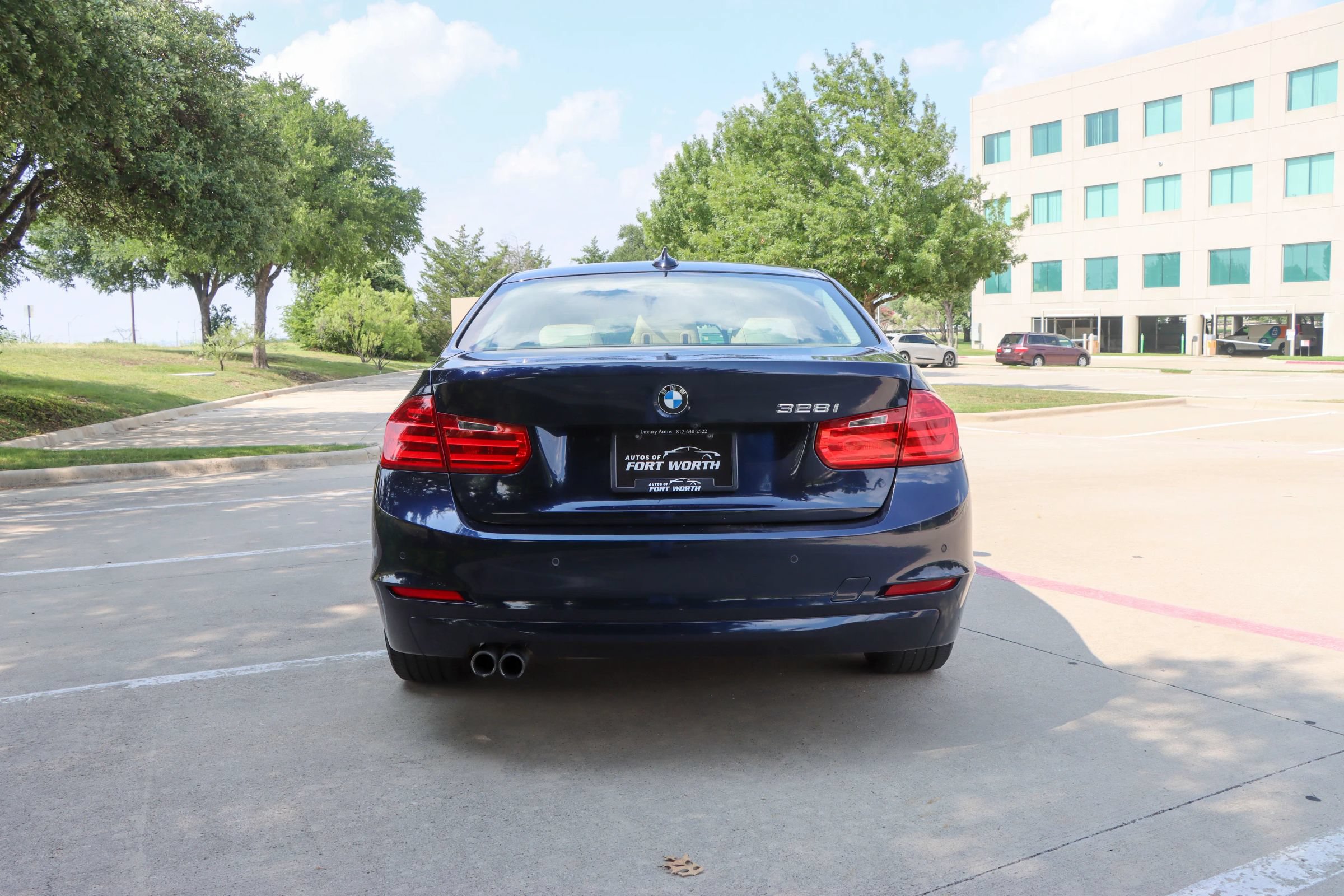 Used 2014 BMW 328i Sedan RWD image 6