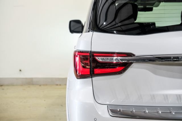 Used 2022 INFINITI QX80 Luxe w/ Cargo Package RWD image 30