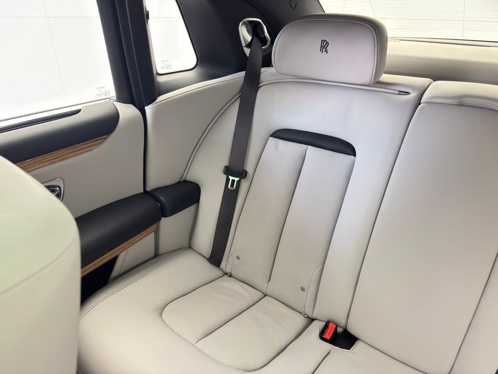 Certified 2021 Rolls-Royce Ghost image 18