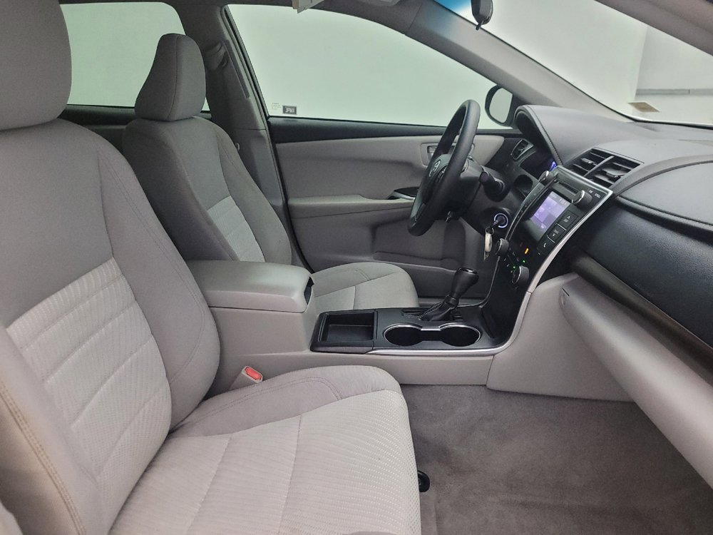 Used 2017 Toyota Camry LE FWD image 21