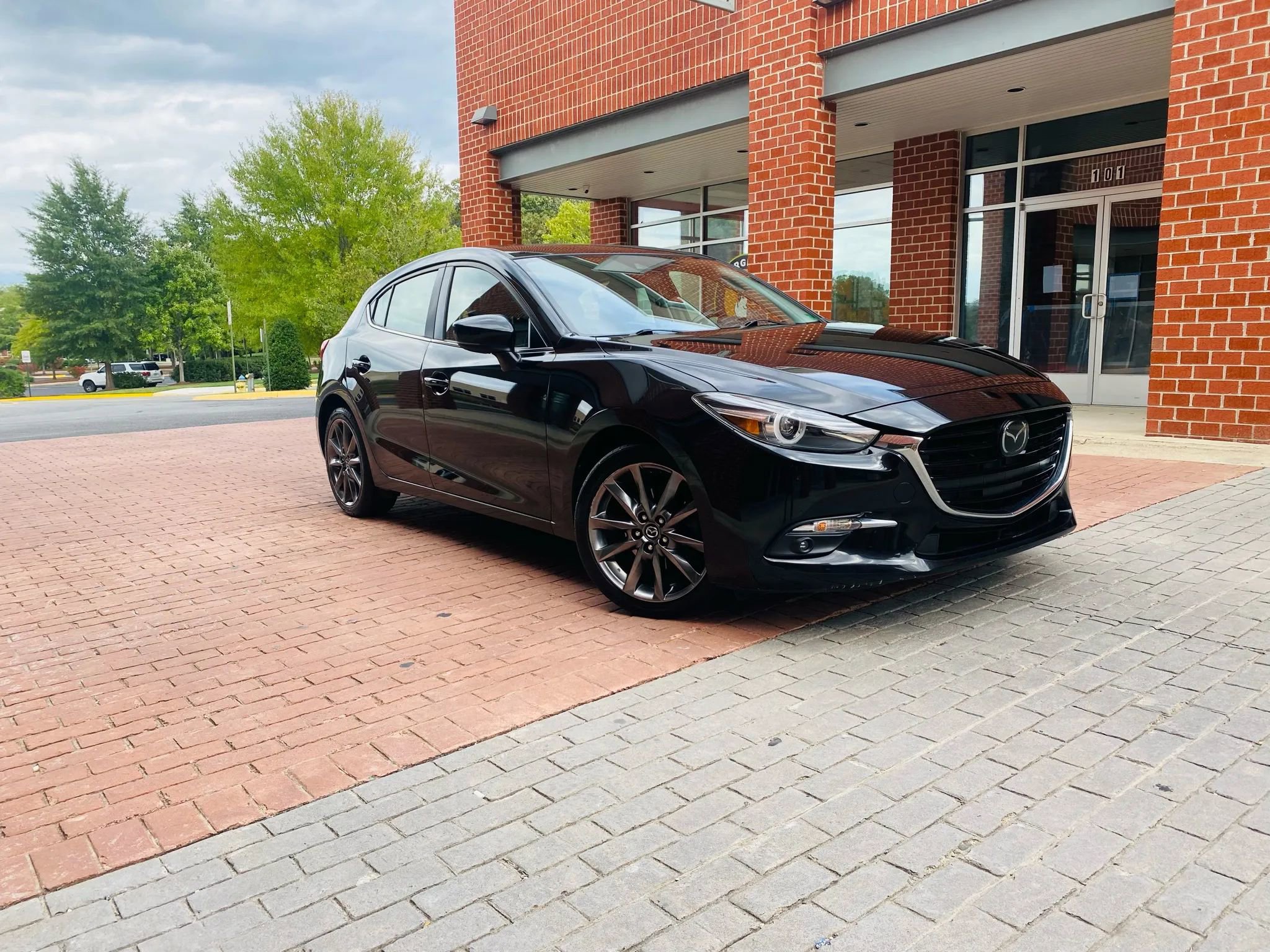 Used 2018 MAZDA MAZDA3 Grand Touring w/ Premium Equipment Package