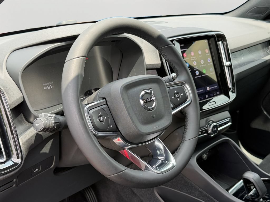 Certified 2023 Volvo C40 P8 Recharge Ultimate AWD/4WD image 18