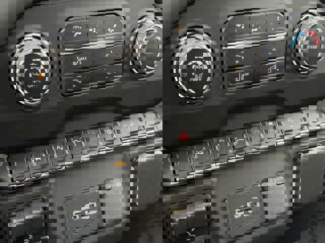 Used 2024 Chevrolet Silverado 1500 Custom Trail Boss w/ LPO, Dark Essentials Package image 27