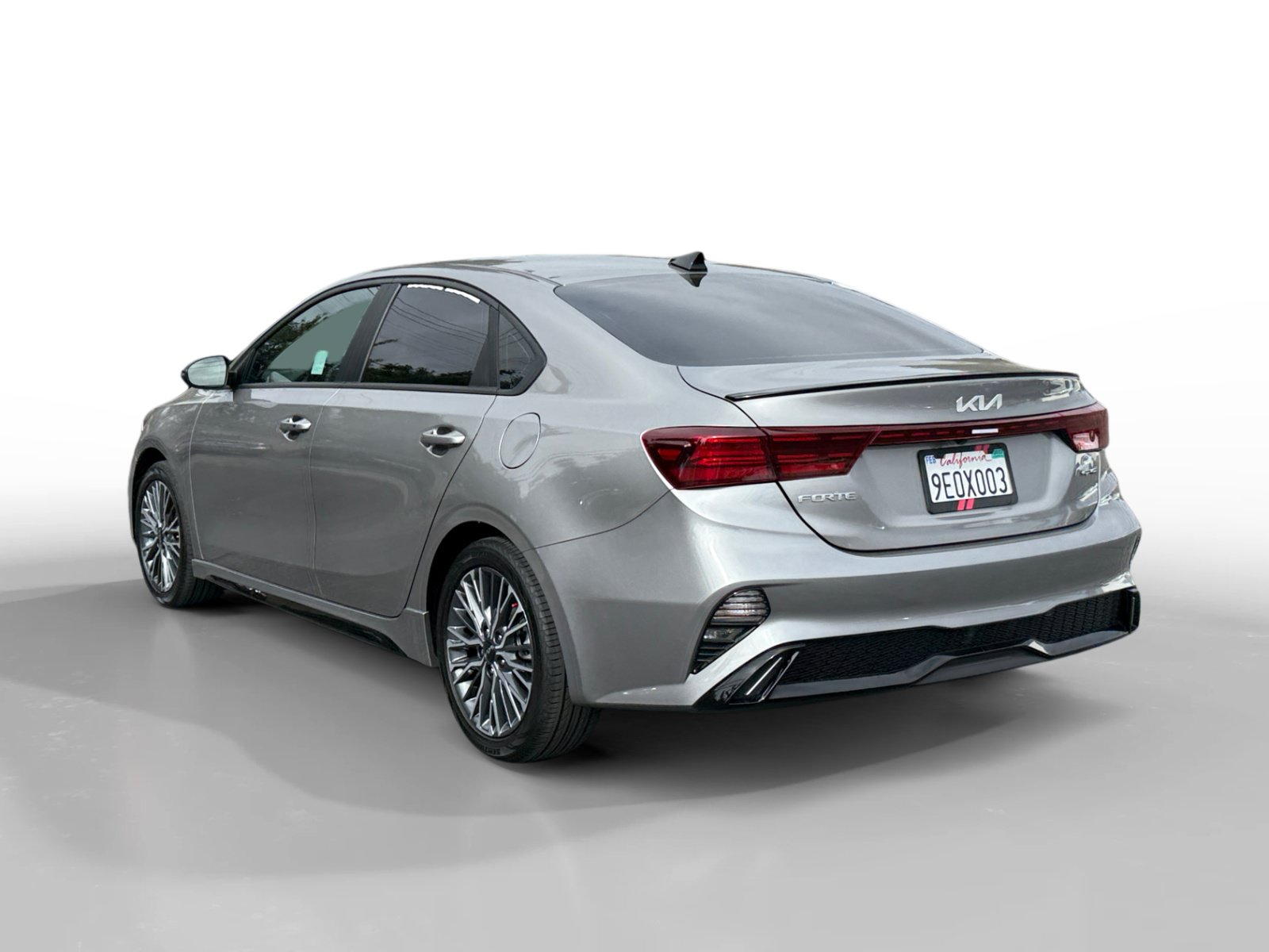 Used 2023 Kia Forte GT-Line w/ GT-Line Technology Package FWD image 3
