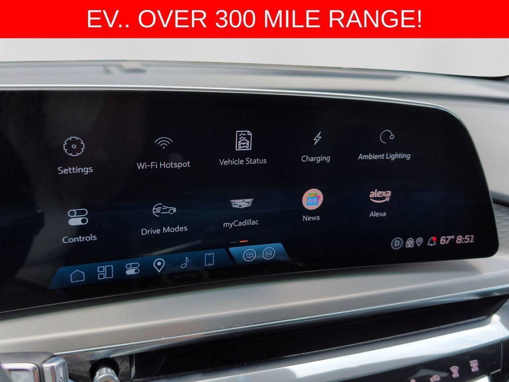Used 2024 Cadillac Lyriq Luxury w/ LPO, Floor Liner Package AWD/4WD image 21