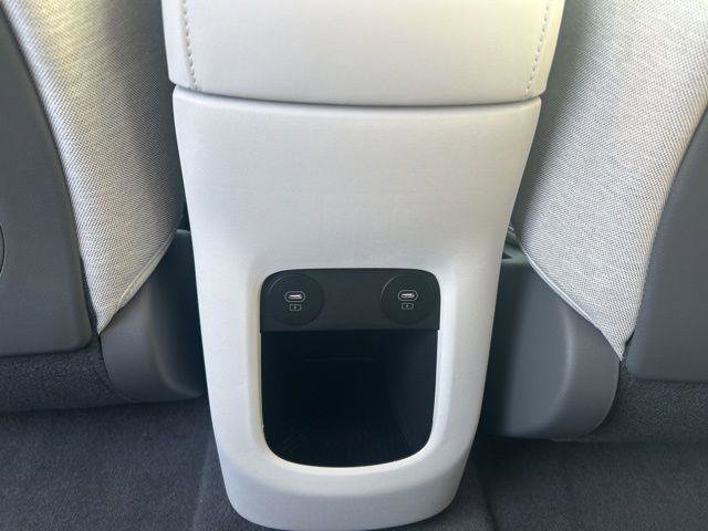 New 2026 Hyundai Ioniq 5 Limited image 31