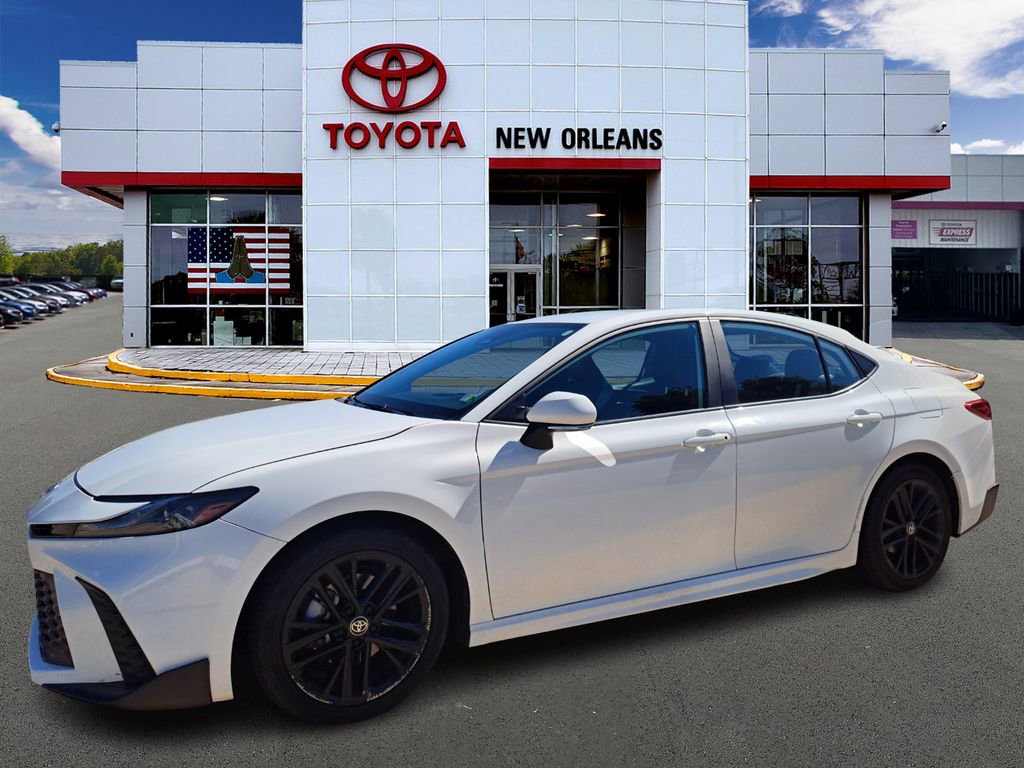 Used 2025 Toyota Camry Hybrid