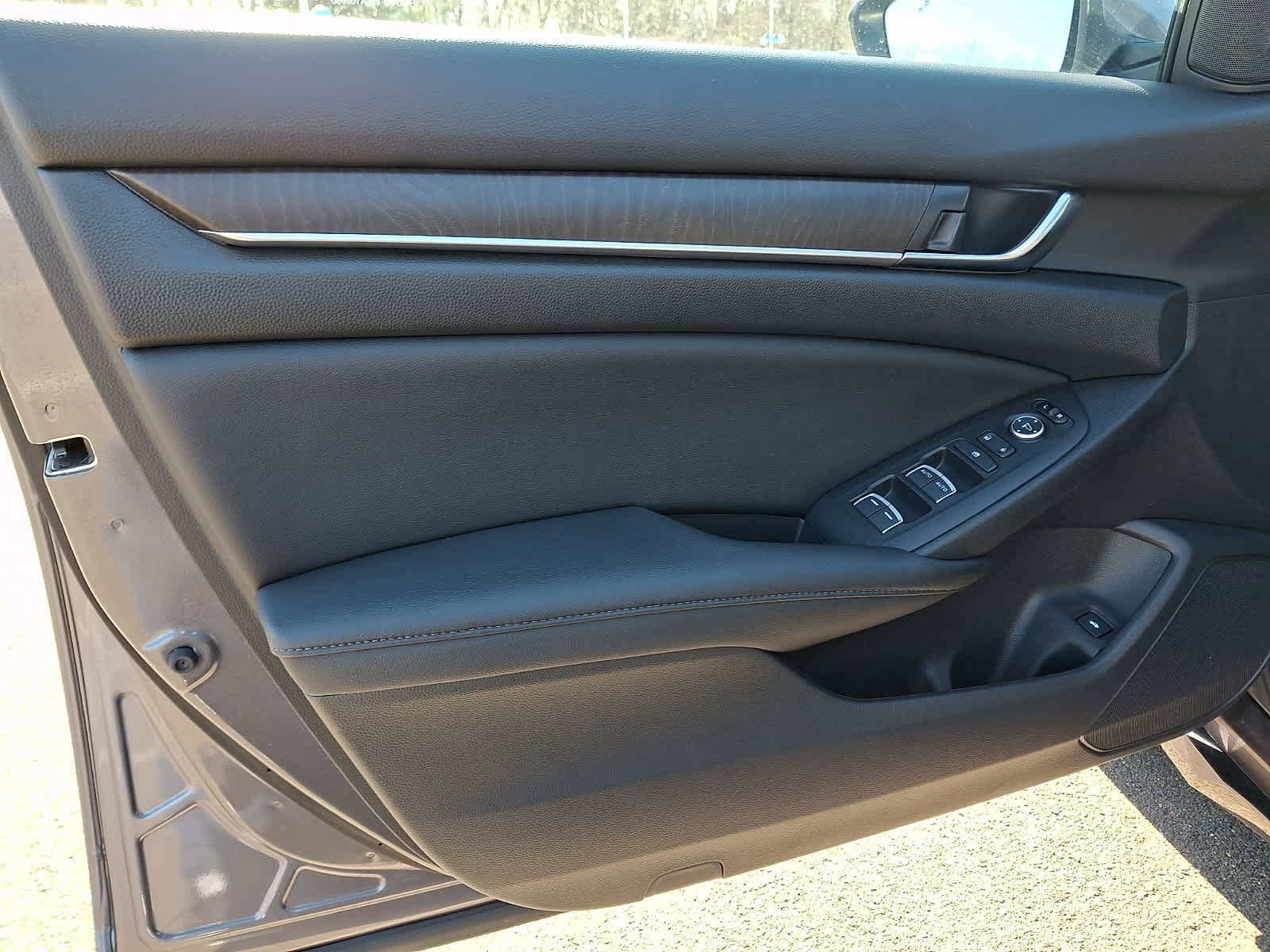 Certified 2020 Honda Accord EX image 12