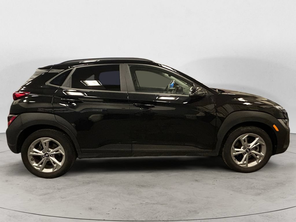 Used 2023 Hyundai Kona SEL AWD/4WD image 7