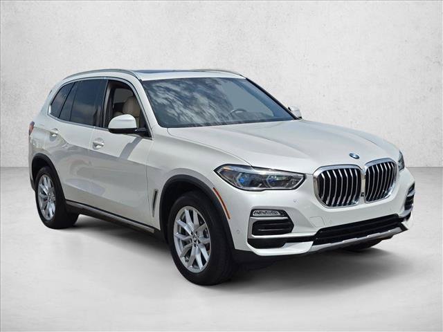 Used 2020 BMW X5 xDrive40i w/ Executive Package AWD/4WD image 3