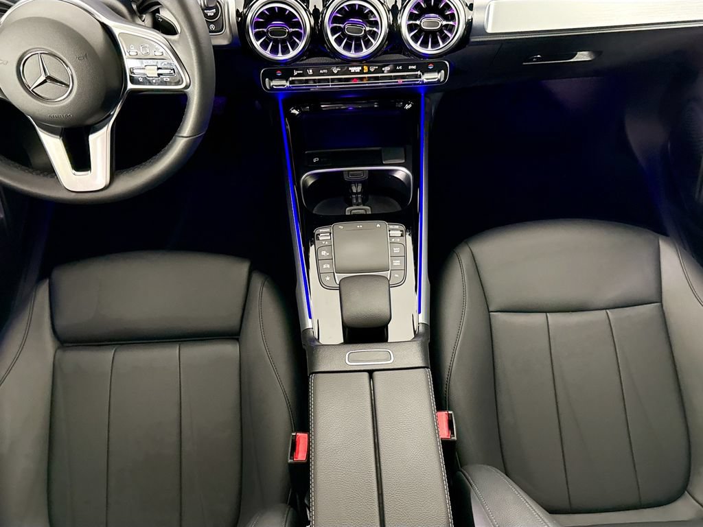 Certified 2022 Mercedes-Benz GLB 250 4MATIC image 16