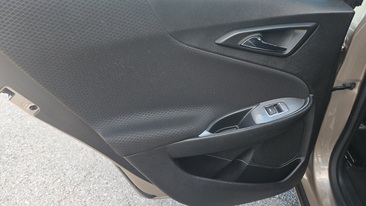 Used 2024 Chevrolet Malibu LT FWD image 14
