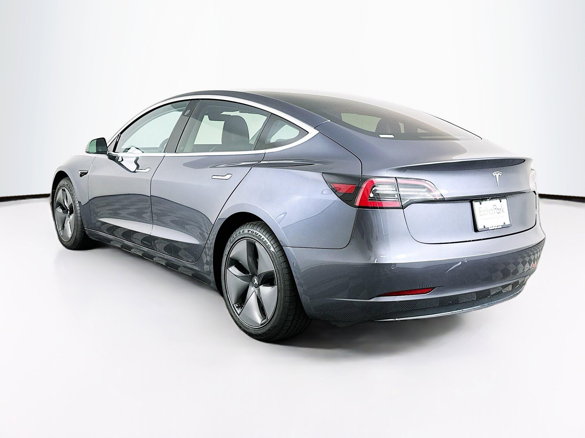 Used 2019 Tesla Model 3 Standard Range RWD image 5