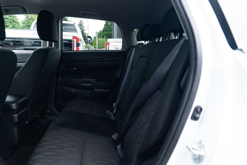 Used 2023 Mitsubishi Outlander Sport ES AWD/4WD image 21