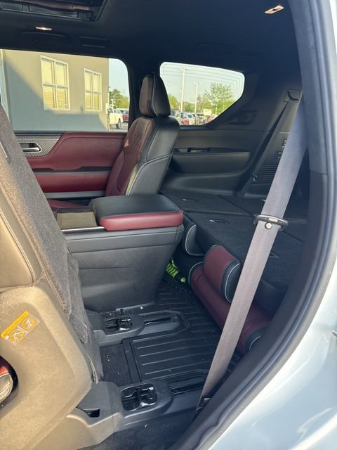 Used 2025 INFINITI QX80 Autograph image 28