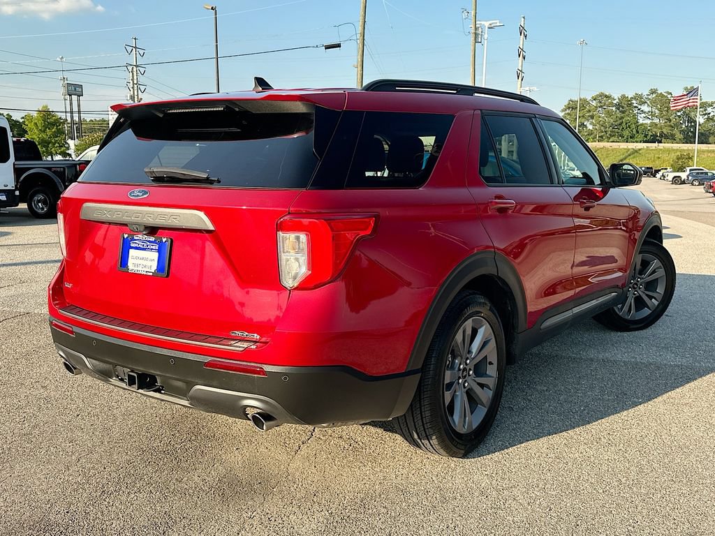Certified 2023 Ford Explorer XLT w/ Equipment Group 202A RWD image 6