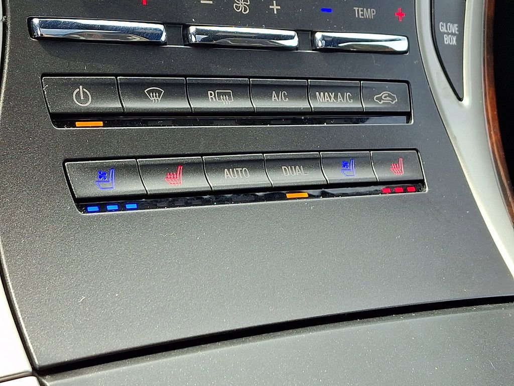 Certified 2020 Lincoln Nautilus Reserve w/ Equipment Group 201A image 25