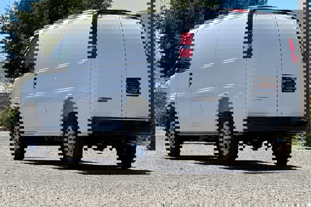 New 2025 Chevrolet Express 2500 w/ Driver Convenience Package image 6