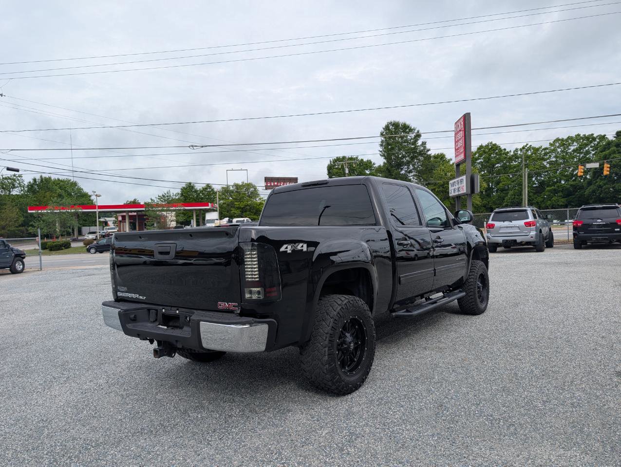 Used 2011 GMC Sierra 1500 SLT AWD/4WD image 5