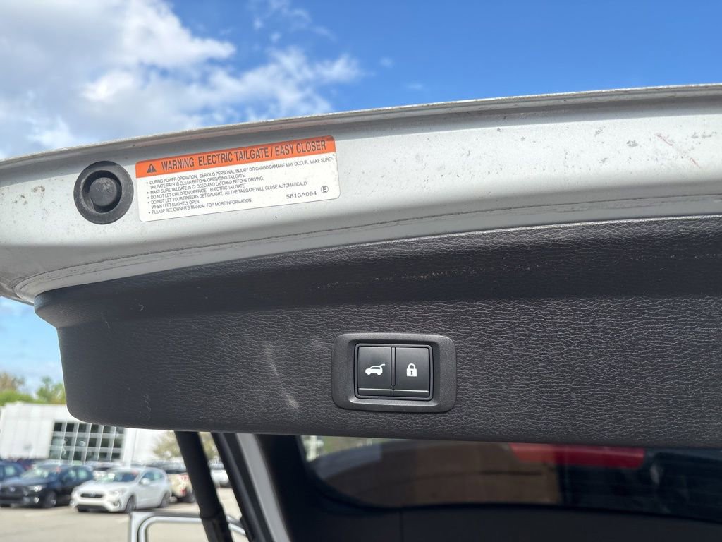 Used 2022 Mitsubishi Outlander SEL AWD/4WD image 29