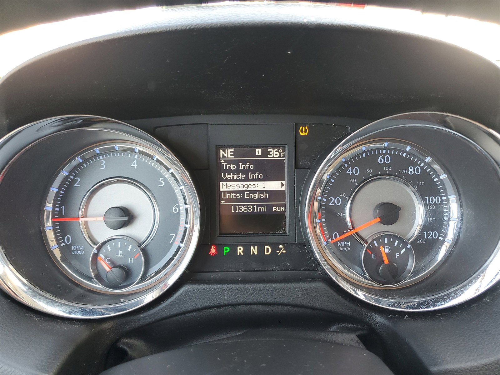 Used 2016 Chrysler Town & Country Touring image 23