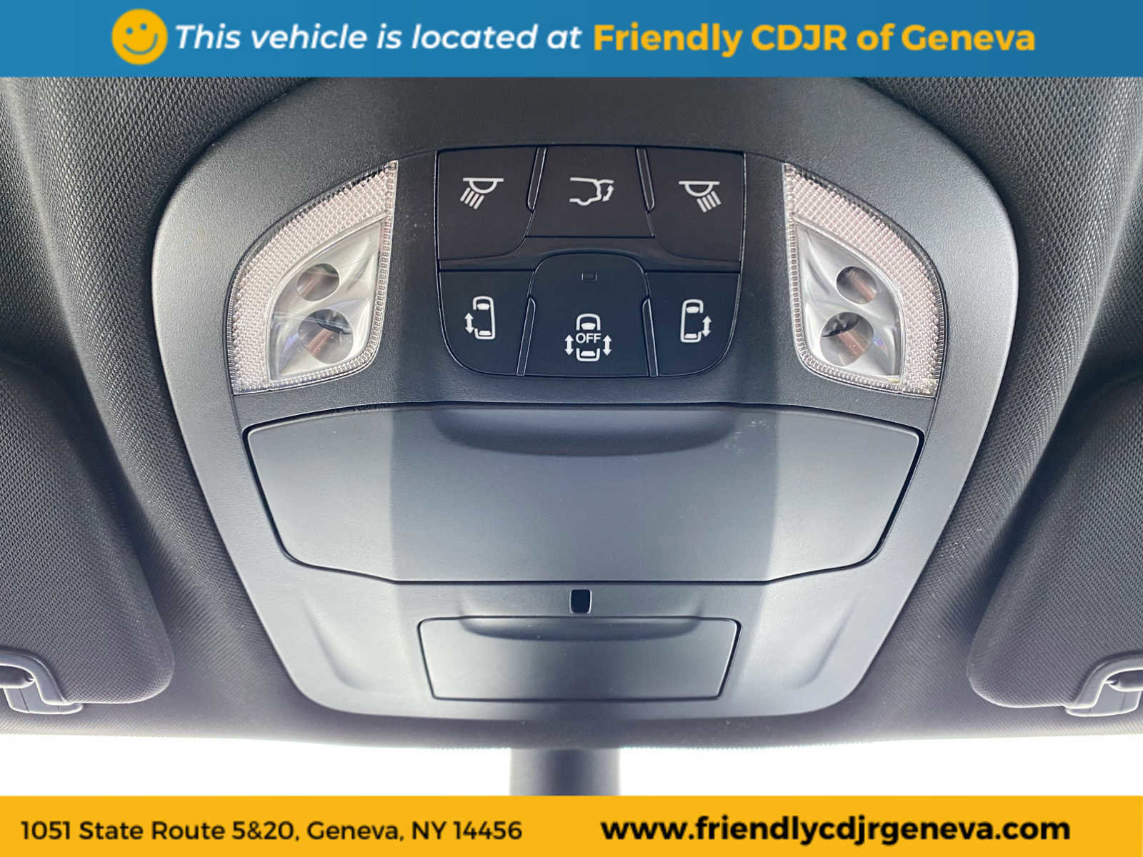 New 2026 Chrysler Pacifica Select image 21