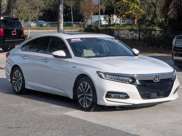 Used 2019 Honda Accord Touring image 3