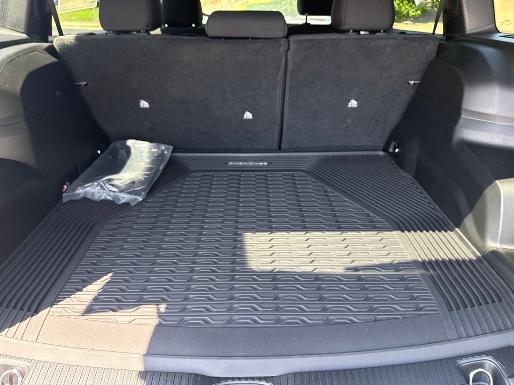 New 2026 Jeep Cherokee Laredo AWD/4WD image 4