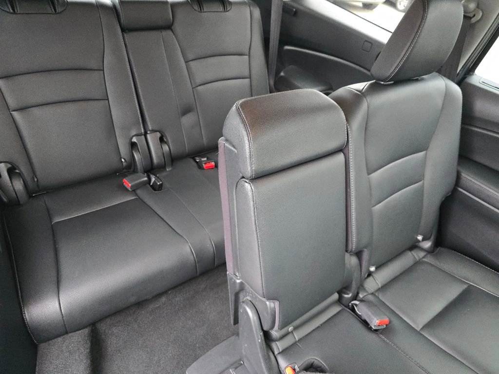 Used 2021 Honda Pilot Touring image 22