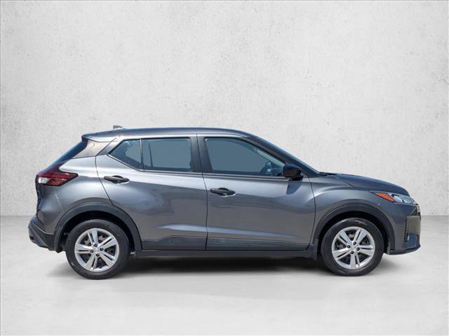 Used 2021 Nissan Kicks S FWD image 4