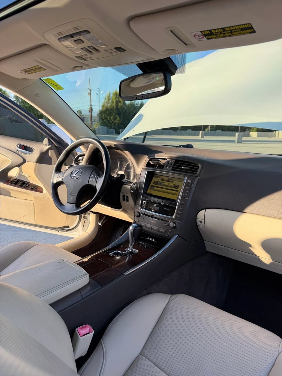 Used 2010 Lexus IS 350 w/ Luxury Plus Value Edition RWD image 15