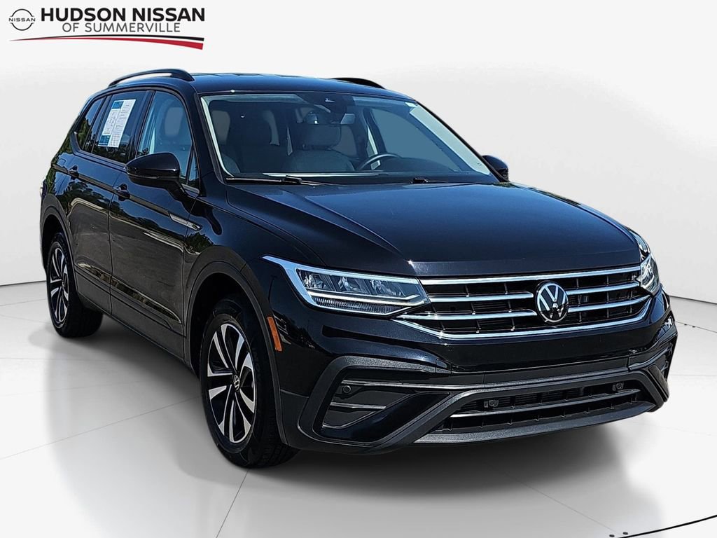 Used 2024 Volkswagen Tiguan S FWD image 1