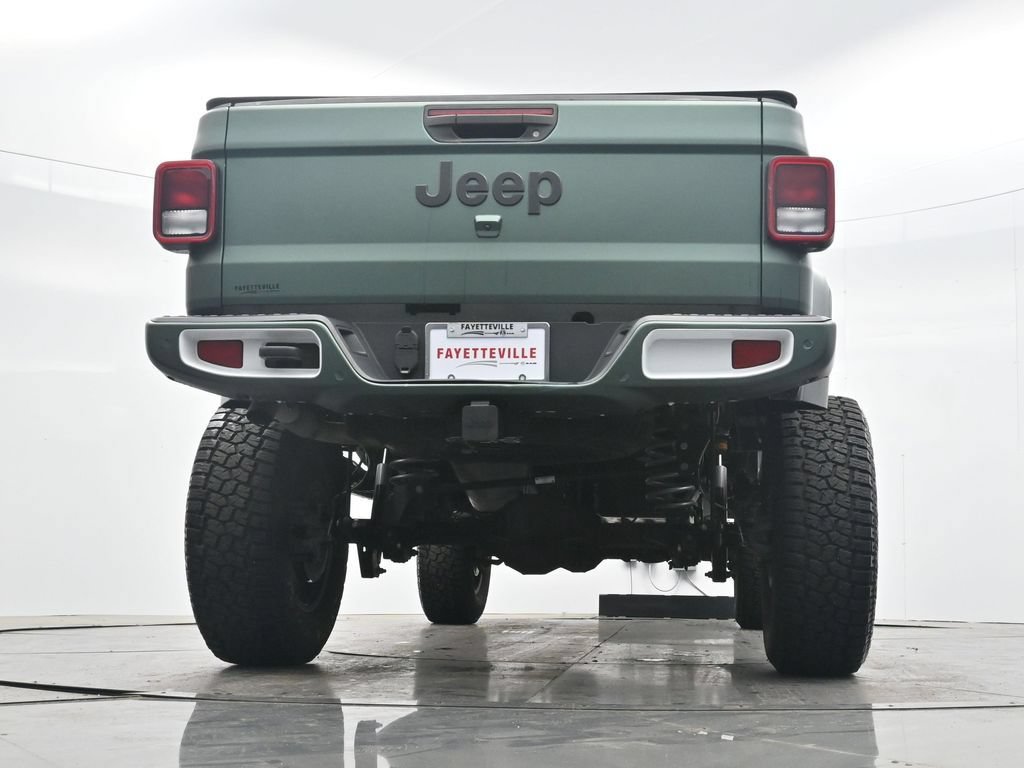 Used 2023 Jeep Gladiator Sport AWD/4WD image 33